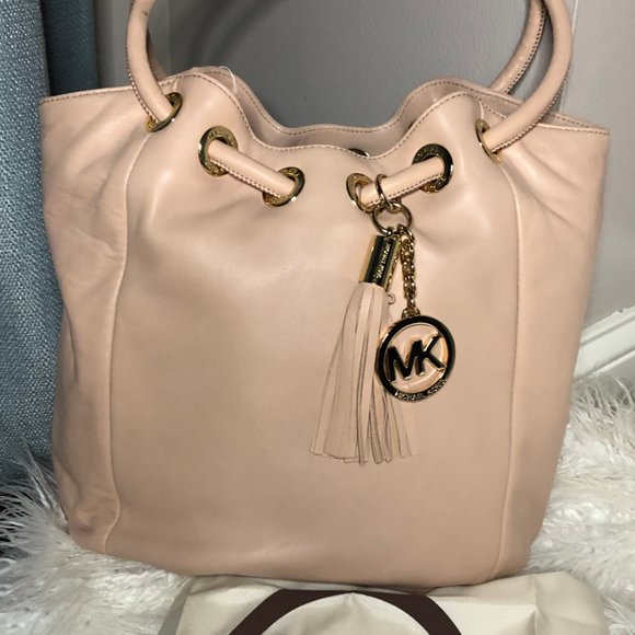 Michael Kors Blush Leather Ring Tote NWT - Picture 9 of 11